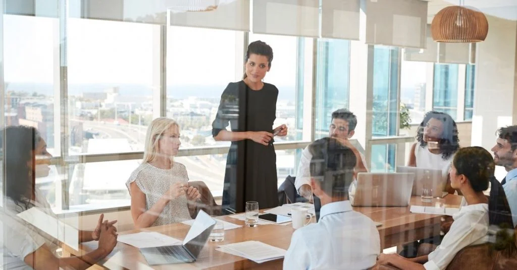 Top 15 Successful Leadership Behaviors You Must Have 2 leadership behaviors
