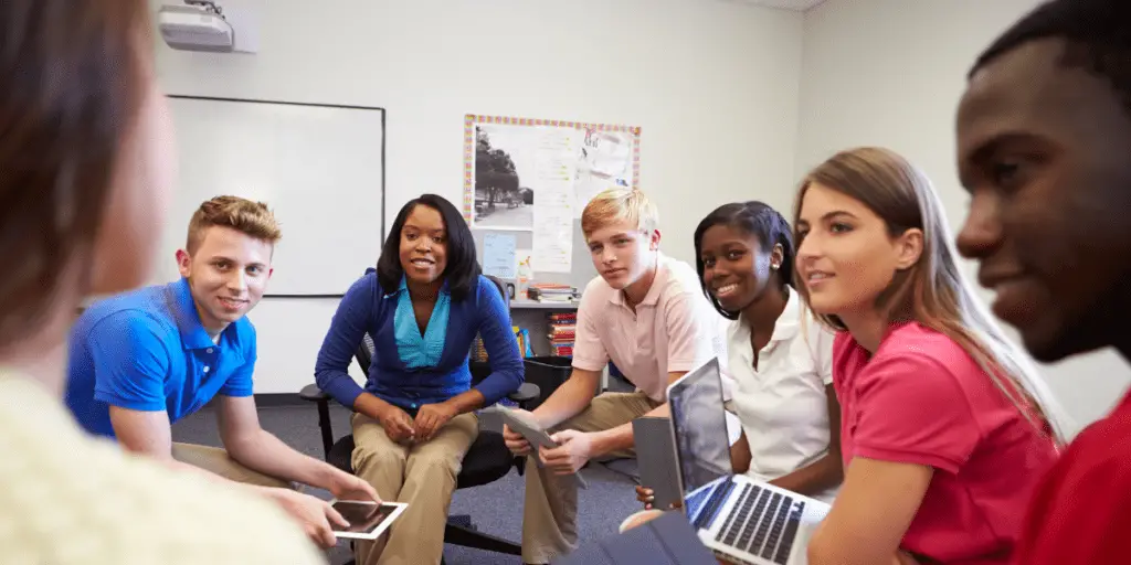 14 Best Examples Of Leadership Roles In High School