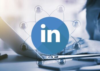 How To Reach Out to Recruiters on LinkedIn