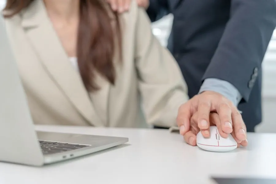Business Ethics Dilemma Examples