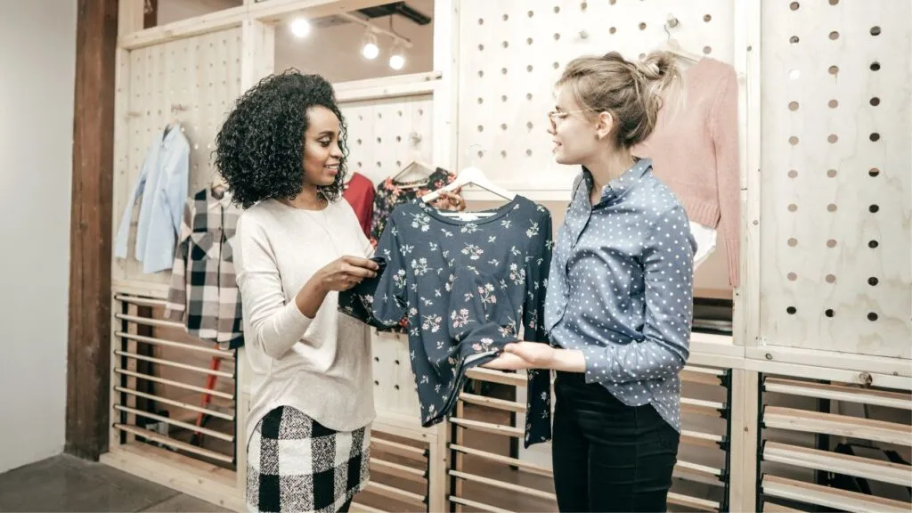 Retailing vs Wholesaling: An In-Depth Comparison 1 Retailing vs Wholesaling