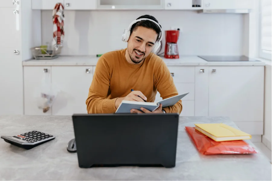 Deciding How Long Do You Give a New Job a Chance Tips & Guide